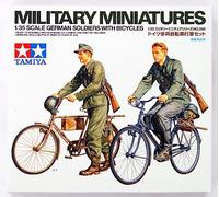 Tamiya - 35240 - Maquette - Soldats Allemands à Bicyclette - Echelle 1:35