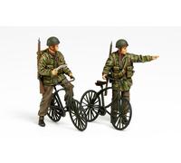 Tamiya 35333 - 1/35 WWII Set de Figurines Britannique Parachutistes Parabike -