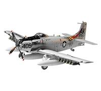 Tamiya Maquette d'avion Douglas A-1H Skyraider 1/48 Multicolore G