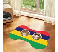 Tapis d'alimentation absorbant en forme d'os Drapeau de l'île Maurice | Set de table imperméable en cuir PU avec envers en caoutchouc antidérapant à séchage rapide pour chiens et chats 30,5 x 48,3