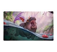 Tapis de jeu Dragon Shield - Tapis de jeu TCG de taille standard avec bords cousus et dos en caoutchouc antidérapant - Tube inclus pour le transport et la protection | Animaux spirituels - The Snortle