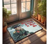 Tapis de salle de bain amusant Enfant en uniforme : une histoire d'innocence et d'aventure Paillasson Welcome Ish (65 x 90 cm)