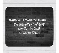 Tapis de Souris Humour Voiture Message drôle. Idée Cadeau Original pour Amis Couple Collègue Frère Sœur Pote Geek pour Anniversaire Noël ou Juste pour Le Plaisir. Souriez au Bureau.