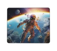 Tapis de souris imprimé astronaute volant sur la planète avec base en caoutchouc antidérapant, tapis de souris carré imperméable lavable pour ordinateur portable, pour la maison et le bureau, 21,1 x