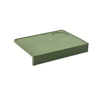Tapis de tamper pour installation de bar à expresso avec orientation des bords d'angle pour maximiser l'utilisation de l'espace de comptoir et la précision du tamponnage (vert)