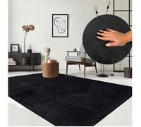 the carpet Relax Tapis Moelleux à Poils Courts, Dessous antidérapant, Lavable à 30 degrés, Super Doux, Aspect Fourrure, Noir, 120 x 160 cm
