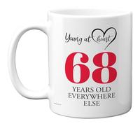 Tasse à café en céramique pour 68e anniversaire pour homme et femme, tasse fantaisie coquine « Young at Heart », cadeau amusant parfait pour soixante-huitième anniversaire, 325 ml