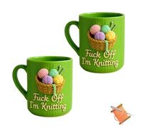 Tasse à café Fuck off I'm Knitting, tasse à café sarcastique pour les amateurs de fil, amusante en céramique verte au crochet, cadeau humoristique pour les crocheteurs et les tricoteuses (2PCS)