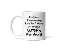 Tasse À Café Je suis Ici À Vivre La Vie À Un Rythme De Plusieurs mais Qu'est-Ce Que C'est Que Ça ? Tasse À Thé Personnalisé Mugs Durable pour Cadeaux Réconfortants Cadeau d'anniversaire 330Ml