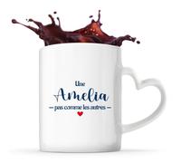 Tasse avec Poignée en Forme de Cœur Amélia pas comme les autres Mug