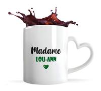 Tasse Cœur Madame Lou-Ann | Mug | Idée Tasse Personnalisable en forme de Cœur Cadeau Anniversaire Fête Original Famille Travail Départ Collègue Retraite Noël. (Vert)