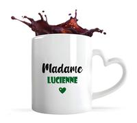 Tasse Cœur Madame Lucienne | Mug | Idée Tasse Personnalisable en forme de Cœur Cadeau Anniversaire Fête Original Famille Travail Départ Collègue Retraite Noël. (Vert)