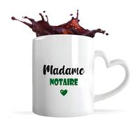 Tasse Cœur Madame Notaire | Mug | Idée Tasse Personnalisable en forme de Cœur Cadeau Anniversaire Fête Original Famille Travail Départ Collègue Retraite Noël. (Vert)