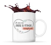 Tasse Joueuse de Pétanque femme Irremplaçable | Idée Cadeau Mug Travail Boulot Métier Départ Retraite