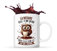 Tasse La Notaire Chouette Café | Idée Mug Cadeau Travail Métier Humour Collègue Femme Anniversaire Noël