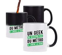 Tasse Magique Un Geek Libère la Ram | Mug qui change couleur avec la chaleur | Idée Cadeau Gamer Humour Jeu Vidéo Drôle Original