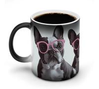 Tasses à café thermosensibles imprimées avec des verres roses représentant un bouledogue français. Tasse à café changeant de couleur et morphing. L'image complète est révélée lorsque la température es