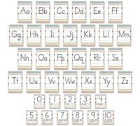 Teacher Created Resources Tableau d'affichage alphabet Everyone is Welcome (TCR7120)