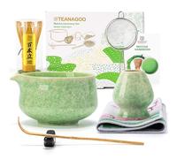 TEANAGOO Matcha Kit 7 pièces, Fouet Matcha,kit de matcha de cérémonie, service à thé matcha pour faire du latte, bol en céramique (chawan) avec bec verseur et fouet, cadeau pour les amateur（Vert）