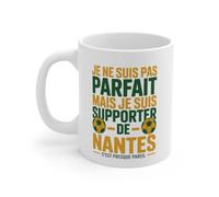 Teecustom Tasse FC Nantes Pas Parfait mais Supporter des Canaris Mug Humour Jaune Vert Football