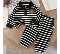 Tenue de printemps/automne pour bébé garçon et fille ! Un motif rayé rafraîchissant associé à une chemise col brodé d'ours, avec un design à demi-boutons pour un look adorable, assorti à un pantalon r
