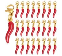 TEOZBLU 24 Pcs Porte-Clés Cornes Rouges, Porte Clefs De Voiture Moto Sac, Pendentif Piment Rouge Porte-Bonheur Avec Mousqueton En Orm Port Bonheur Accessoire Cadeau Pour Fête Anniversaire Diplômé,Noël