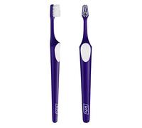 TePe Brosse à dents Supreme Compact - Forme conique à poils courts et longs pour un nettoyage optimal en douceur dans les espaces interdentaires - Couleur aléatoire 1x1