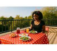 texpot Nappe en toile cirée lavable, à pois rouges, pour table de jardin, 140 x 120 cm