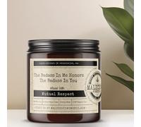 The Badass in Me Honors The Badass in You infusé avec un parfum de respect mutuel : rêves cosmiques