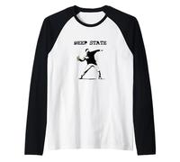 The Deep State Agent in Action - Lancer des sandwichs Manche Raglan