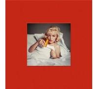 The Essential Marilyn Monroe The Bed Print by Joshua Greene Joshua Greene (Auteur)