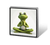 The Funny Frog Doing Yoga Épinglette carrée pour femme Boutons et épingles en métal Broche mignonne Broche rétro Pinback Badge tendance Épingles à dos Chapeau Sac à dos Cravate Costume Accessoire de