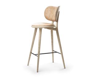 The High Stool Tabouret de Bar M. Arrière en Chêne Laqué Mat 74 cm