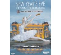 The Mariinsky Ballet: New Year's Eve In St Petersburg [DVD] [2007] by Gergiev (2008-01-11)