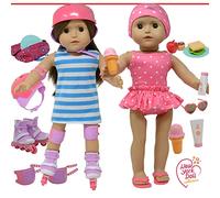 The New York Doll Collection poupées Accessoires Convient poupées 18 Pouces / 46 cm - Comprend des Patins à roulettes et Un Ensemble Bain pour Les poupées Mode Fille - Vêtements poupée et Bien