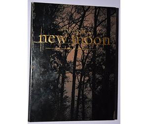 The Twilight Saga: New Moon Two-Disc DVD Gift Set