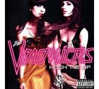 The Veronicas – Hook Me Up