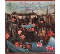 The Vienna Choir Boys Sing On the Beautiful Blue Danube: Waltzes and Polkas by Johann Strauss