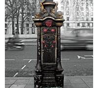 The World I Want To Leave Behind by Moneen (2009-09-15)