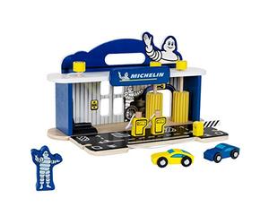 Theo Klein 3403 Station Service Michelin Avec 2 Voitures En Bois - Comprend Une Plate-Forme Élévatrice des Pompes Carburant et Beaucoup Plus Encore. Compatible Avec des Pistes Automobiles Classiques En Bois. Dimensions _ 36 cm X 21 cm X 205 cm - Jouet pour Enfants Partir de 3 ans