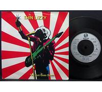 THIN LIZZY - the sun goes down 12