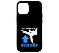 This Kid is Now A Blue Belt Karaté Arts Martiaux Garçon Coque pour iPhone 12/12 Pro