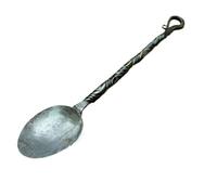 ThisToffGuys Couverts en fer forgé à la main - Couteau de table, fourchette et cuillère torsadées en acier de Damas - Vaisselle médiévale rustique (ensemble/individuel)(C)