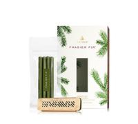 Thymes Frasier Fir Kit Diffuseur de Voiture + Recharges - Désodorisant Clip Vent + 4 Anches Diffuseur Frasier Sapin - Désodorisant Voiture avec Parfum Frais - Parfum Longue Durée