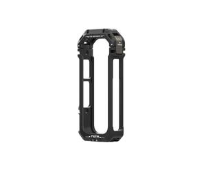 TILTA Cage de caméra complète pour Insta360 X3 avec goupilles de positionnement 1/4"-20 et récepteur de Sabot Froid - Noir TA-T41-FCC-B