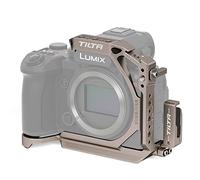 TILTA Demi-Cage à caméra Compatible avec Panasonic S5 II et Panasonic S5 IIX avec HDMI et Pince pour câble USB-C Gris TA-T50-HCC-TG
