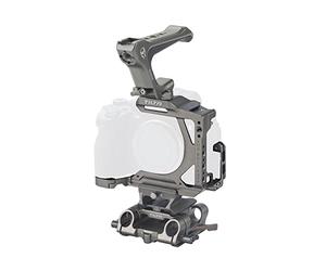 TILTA Half Camera Cage Pro Kit Compatible avec Sony A7R V avec poignée compacte NATO Top Handle, LWS Baseplate Adapter Type III, 15mm LWS Baseplate and 18mm NATO Rail Attachment Grey TA-T46-B-TG