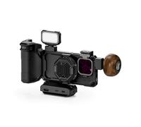 TILTA Khronos TK-IP16-PB-B Cage de téléphone compatible avec iPhone 16 Pro avec poignée en bois, système de refroidissement, poignée Focus PD et mini panneau LED Noir