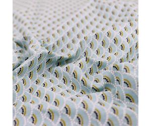 Tissu coton motif géométrique KOI vert Mthe
