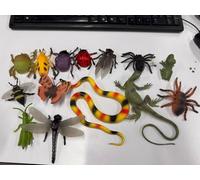 TOEY PLAY Insecte Jouet pour Enfant, Figurines d'insectes Simulés, Grand Reptile Figurine Set, Animaux Assortis, Abeille, Papillon, Serpent, Araignée, Cadeaux pour Garçons Filles 3 4 5 6 Ans